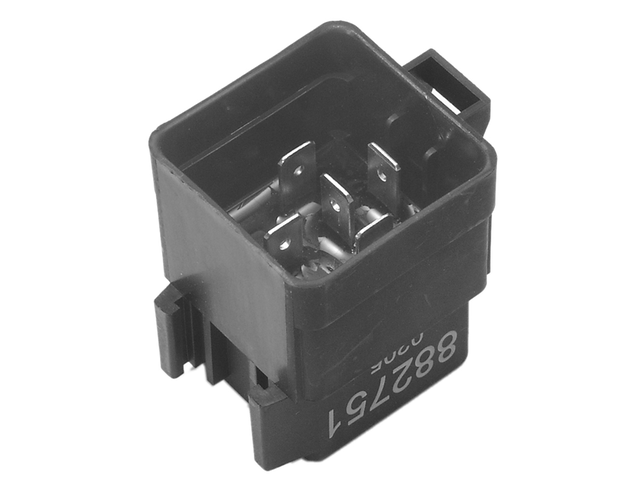 882751A04